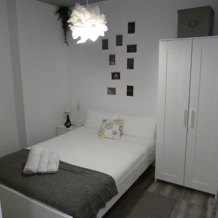 Ferienwohnung Intimo Y Acogedor "Algunos" Con Banera Hidromasaje Valencia Exterior foto