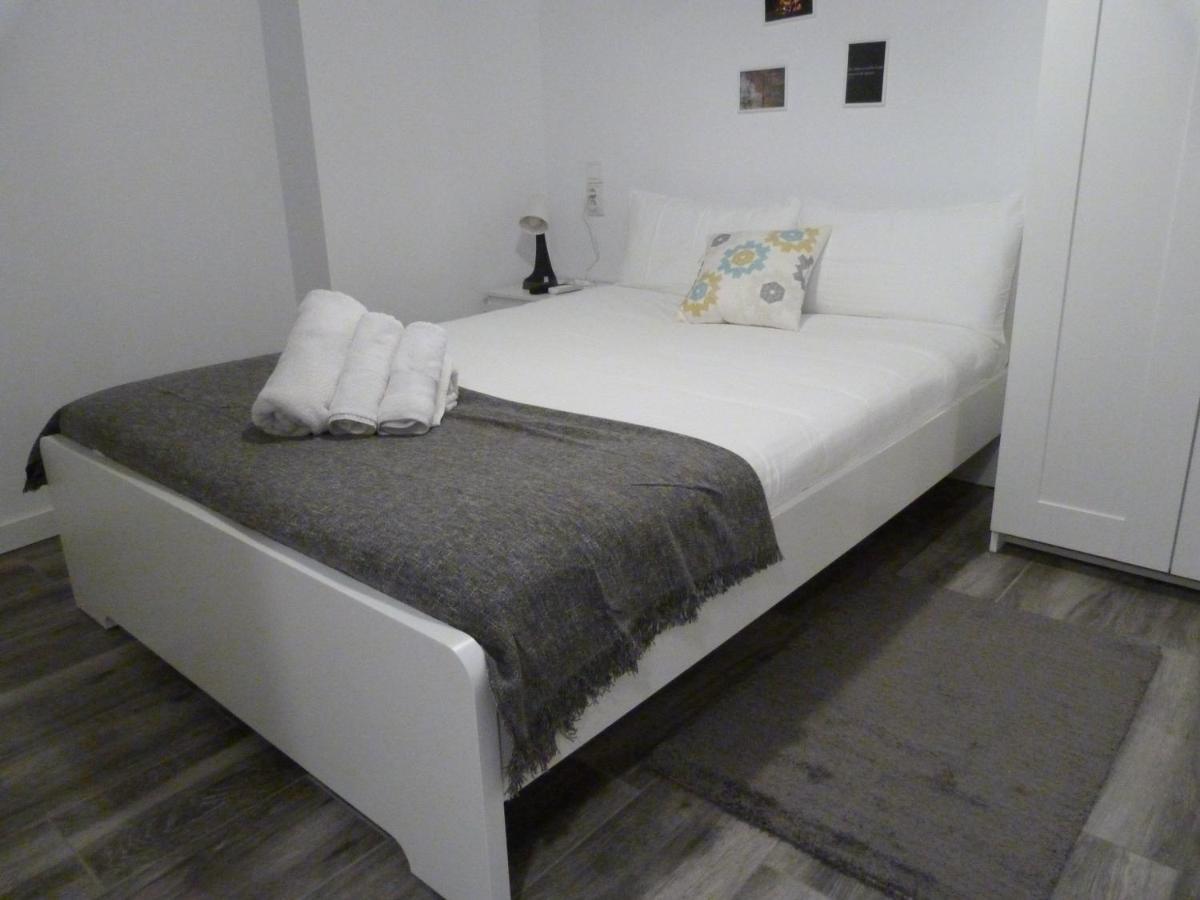 Ferienwohnung Intimo Y Acogedor "Algunos" Con Banera Hidromasaje Valencia Exterior foto